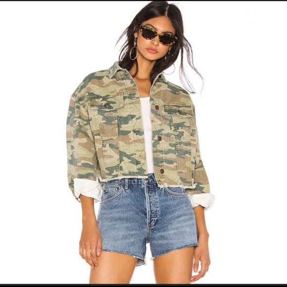 Free people cropped camo jean jacket sz Large